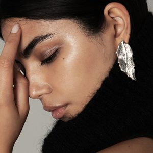 PIUMA MONO EARRING